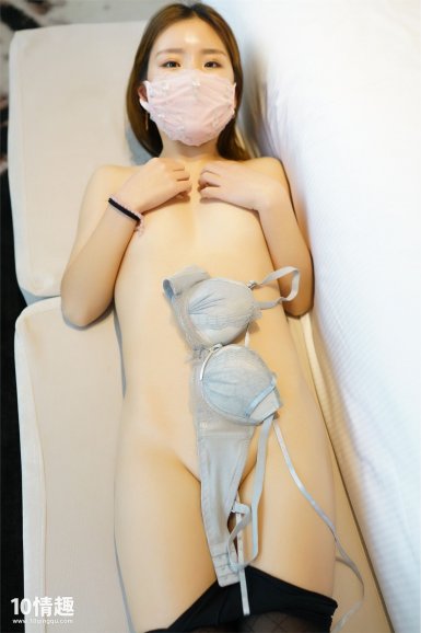 小张铎《战天狼》央八热播 展战地男儿风采:南宫体育h5(图4) 南宫体育h5